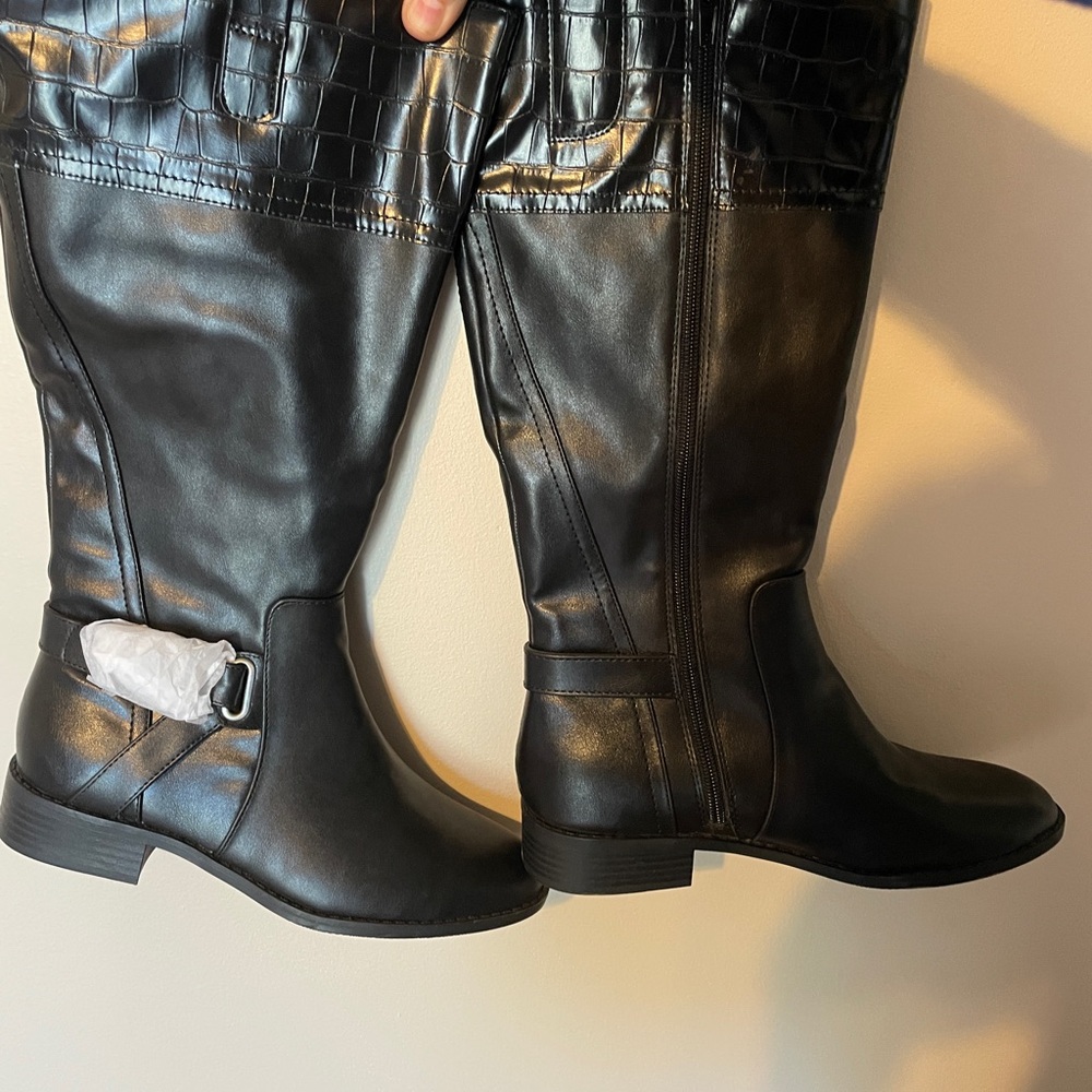 St Johns Bay Womens Black Roslyn Wide Calf 7.5 Riding Boots New